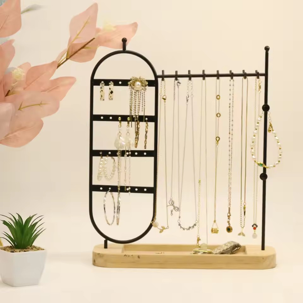 1, Desktop-Schmuckständer mit  – Jewelry And Watches Store Bewertung und Preis