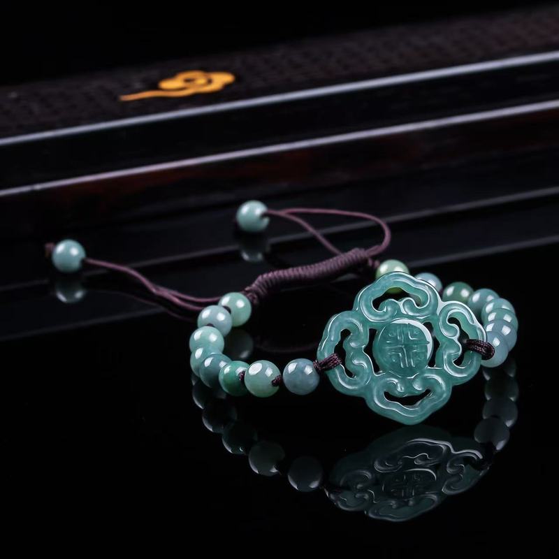 Natürliches Jadeit-Armband der – Jewelry & Watches Sp Z Oo Ul Frezerów 3 Bewertung und Preis