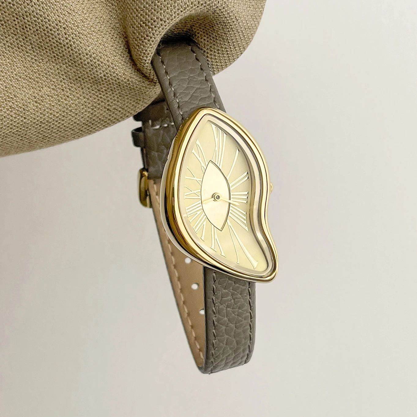 Hochwertige Retro-Kreativuhr f – High Jewelry Watches Bewertung und Preis