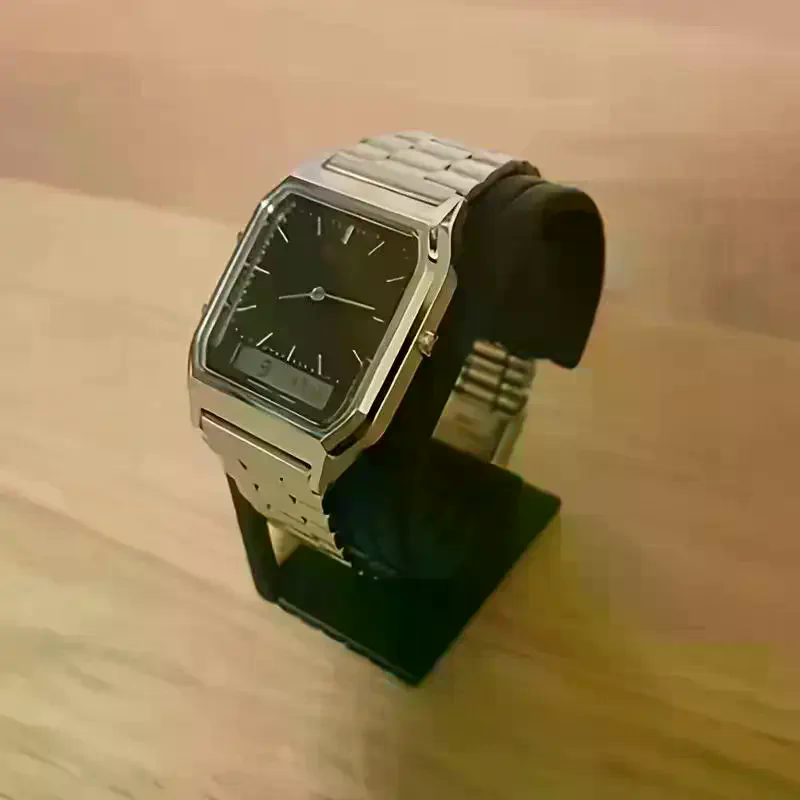 Luxuriöser Marmor-Uhrenständer – Jewelry And Watches Store Bewertung und Preis